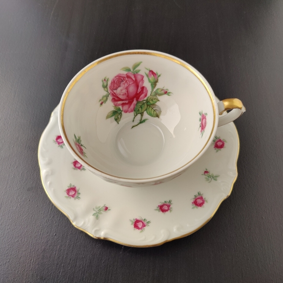 Vintage | Debutante China of Canada | Teacup and Saucer with Gold Trim 🌹🩷 - Picture 15 of 15